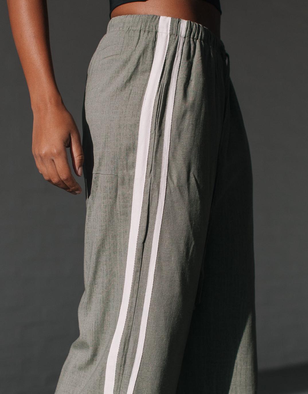 132-fashion-berlin-racer-stripe-pant-khaki-white-womens-clothing
