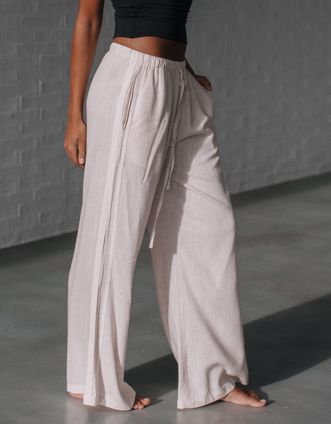 132-fashion-berlin-racer-stripe-pant-natural-white-womens-clothing