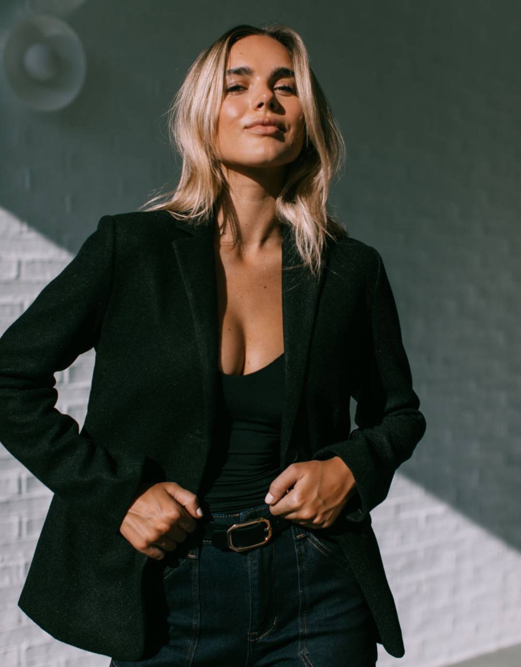 132-fashion-camryn-tailored-soho-blazer-black-womens-clothing