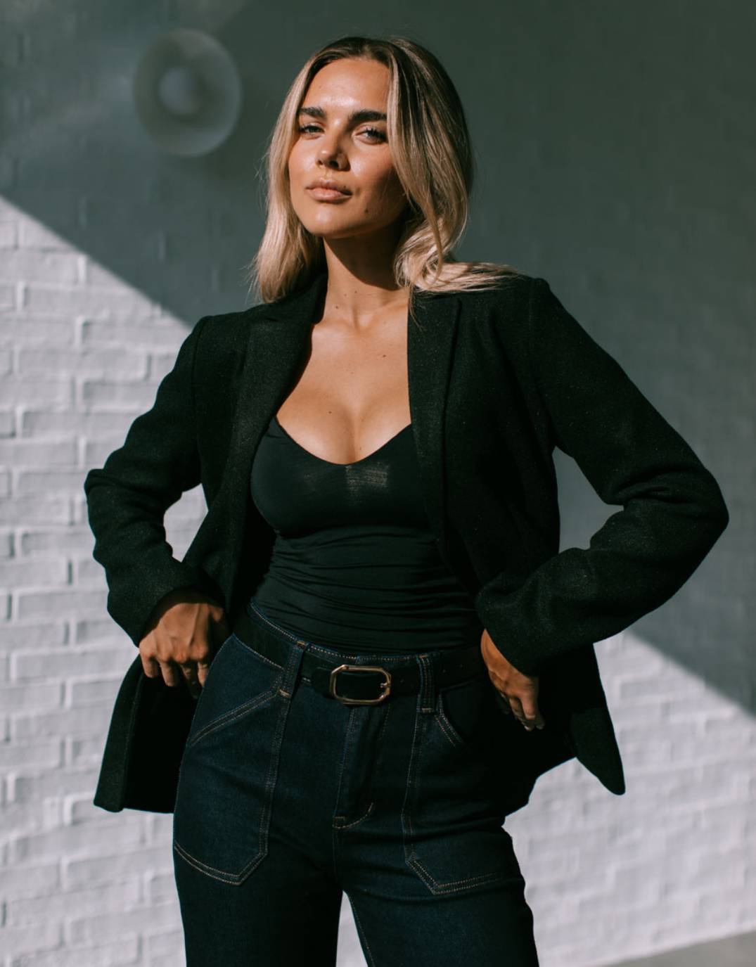 132-fashion-camryn-tailored-soho-blazer-black-womens-clothing