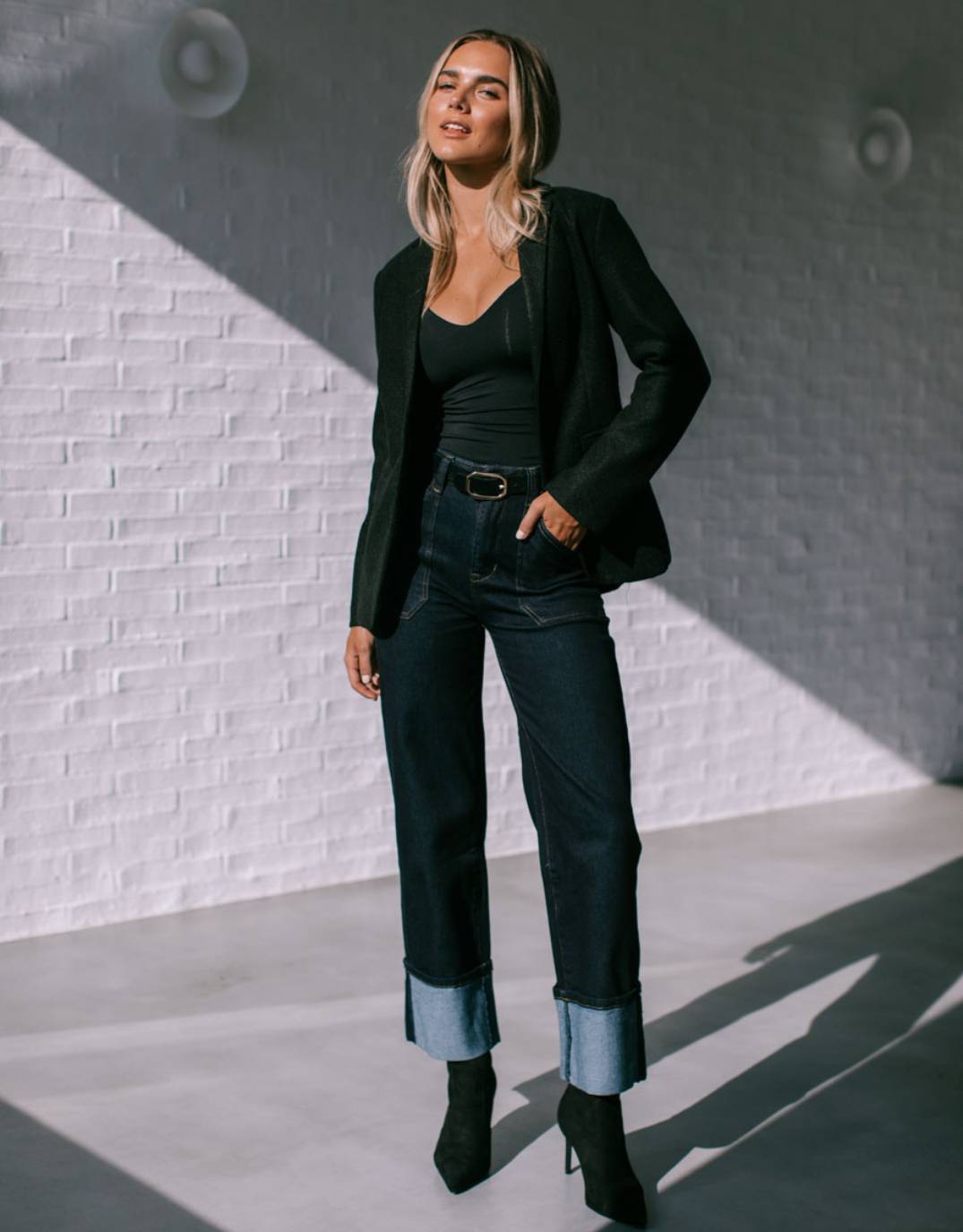 132-fashion-camryn-tailored-soho-blazer-black-womens-clothing