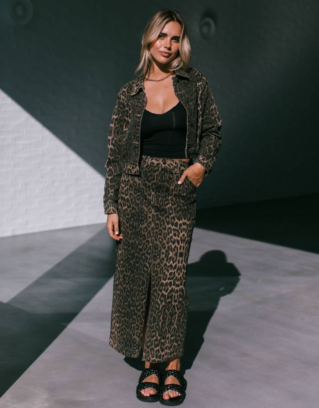 132-fashion-reese-stretch-denim-jeans-chocolate-leopard-womens-clothing