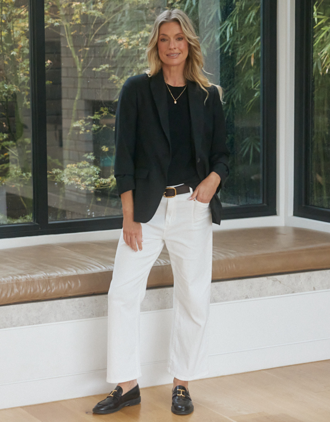 Classic Wool Blazer - Black