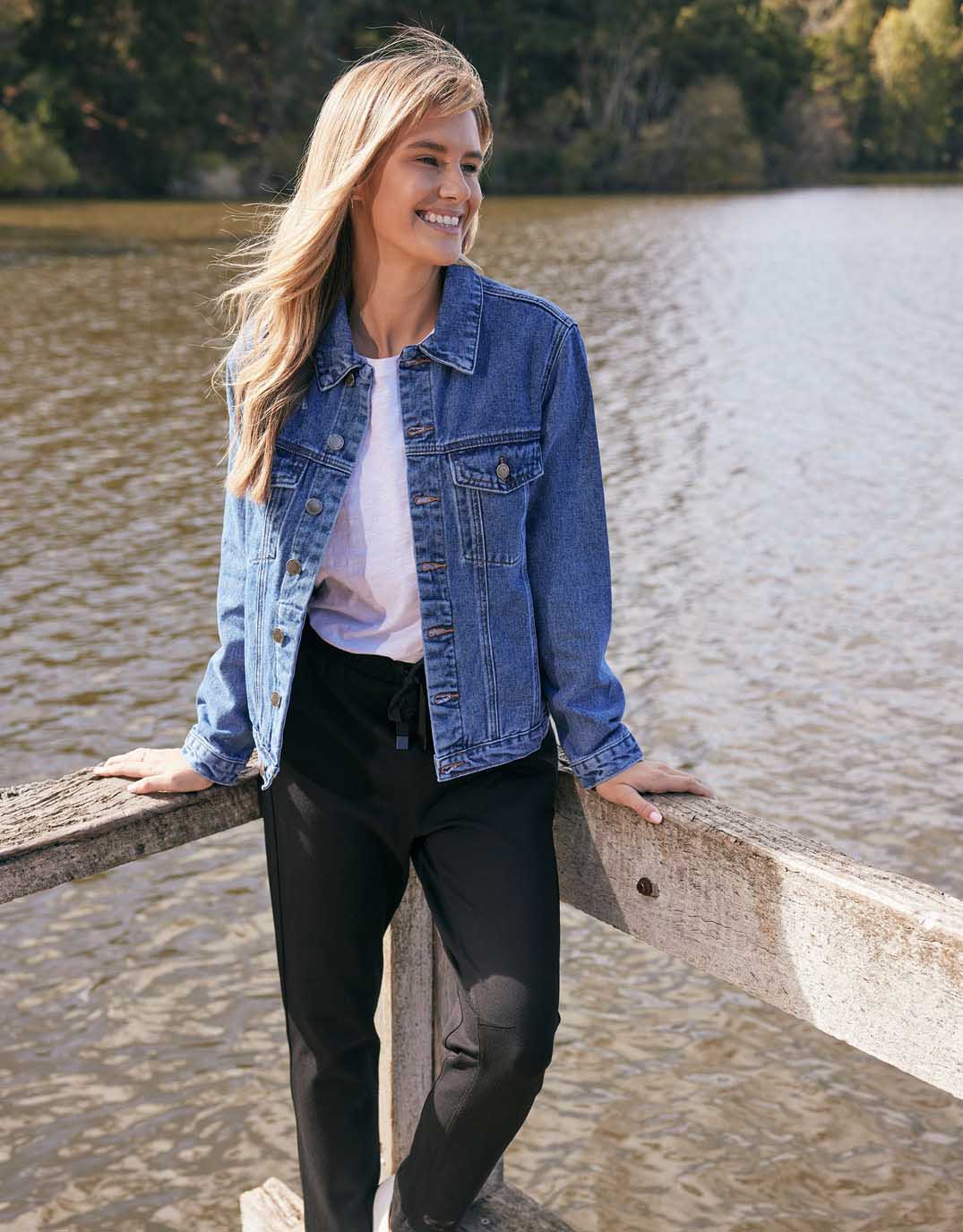 country-denim-classic-denim-jacket-dark-wash-womens-clothing