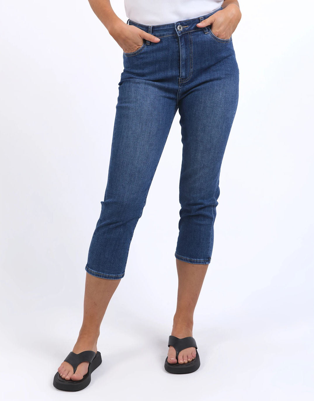 elm-mollie-capri-jean-blue-womens-clothing