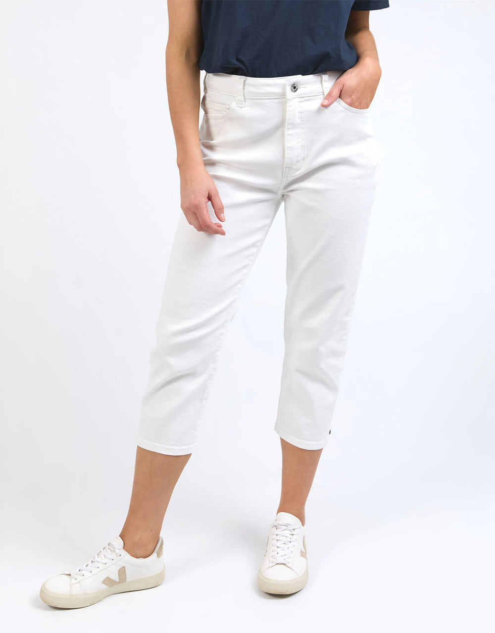 elm-mollie-capri-jean-white-womens-clothing