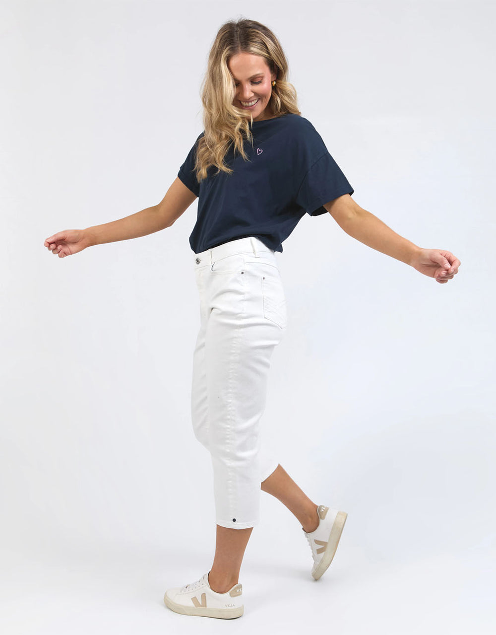 elm-mollie-capri-jean-white-womens-clothing