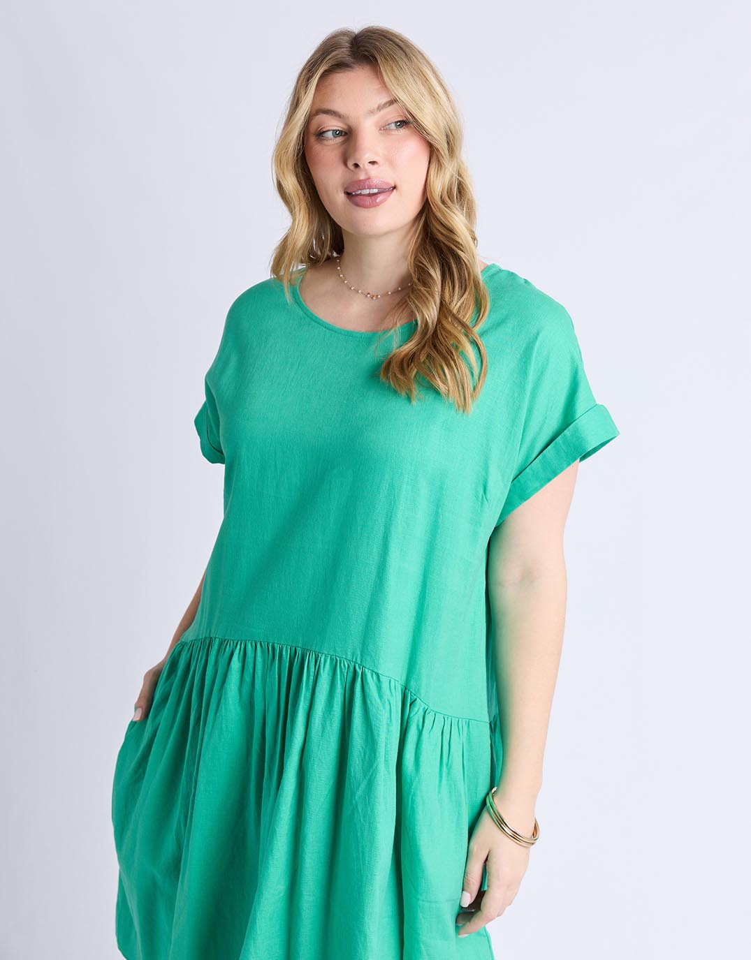 elm-sunset-hour-solid-dress-dress-gumdrop-green-womens-clothing