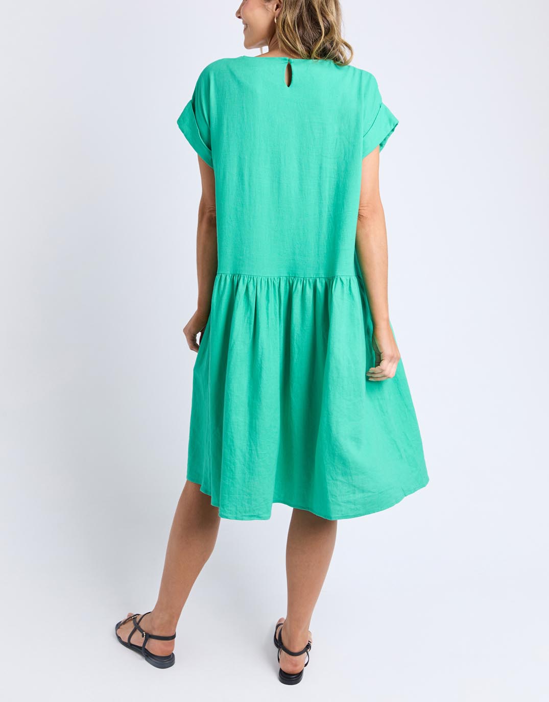 elm-sunset-hour-solid-dress-dress-gumdrop-green-womens-clothing