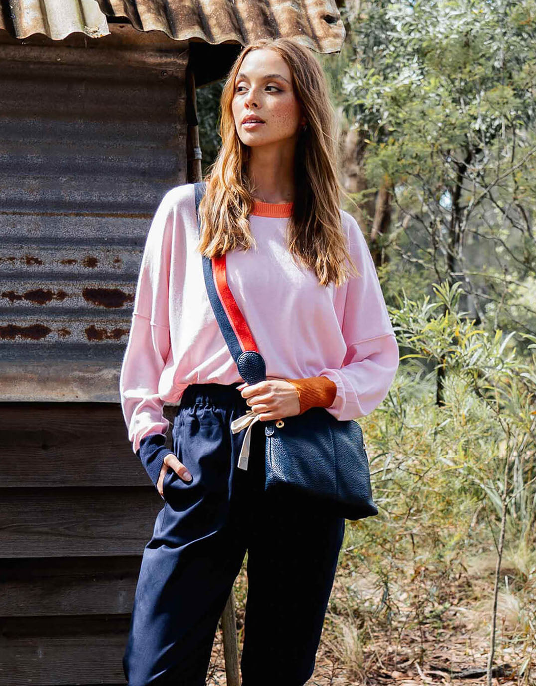 elms-kings-burbank-cross-body-bag-large-french-navy