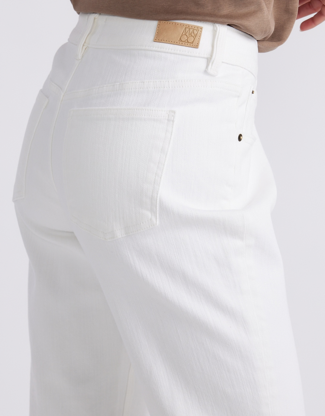 Elodie Stretch Straight Leg Jean - White