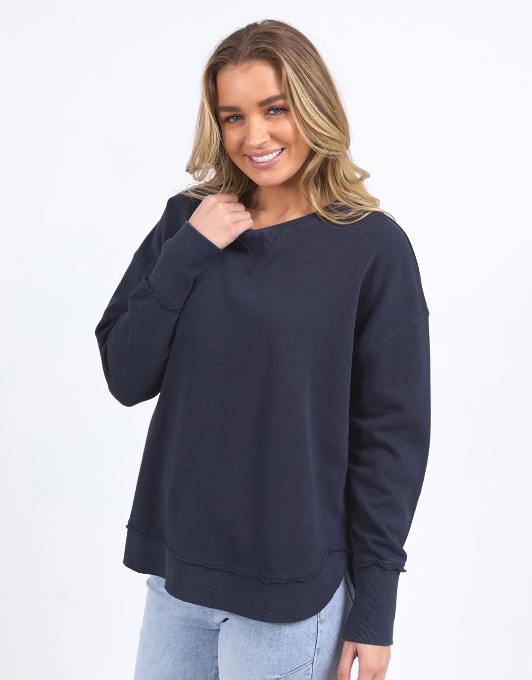 foxwood-delilah-crew-navy-womens-clothing
