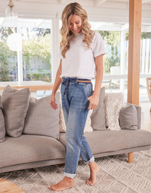 Italian Star - Tommy Jean - Mid Wash - White & Co Living Jeans