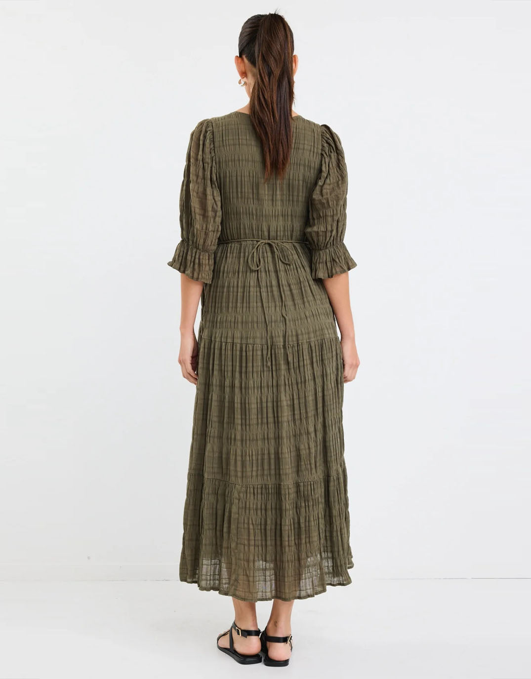 ivy-jack-dreamy-bubble-tiered-maxi-dress-khaki-womens-clothing