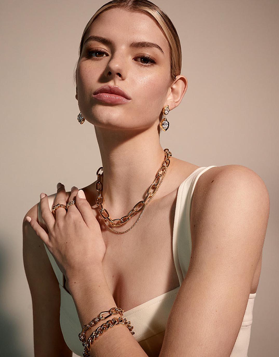 Jolie & Deen - Fleur Necklace - Gold - White & Co Living Accessories