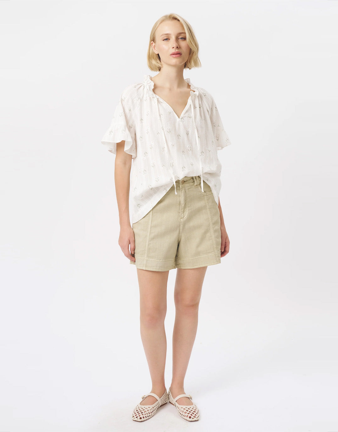 Patricia Shirt - White With Flowers