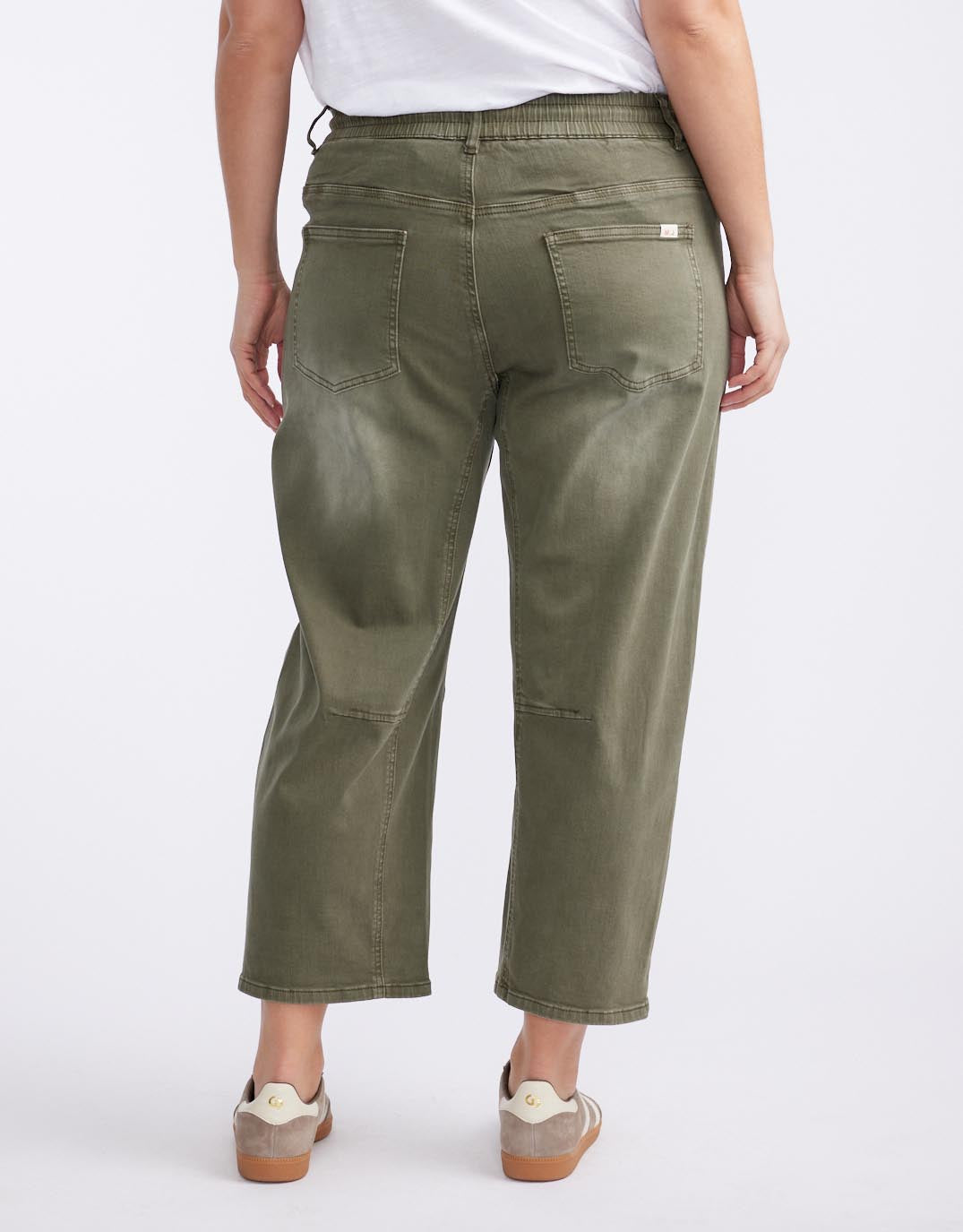 Leo Barrel Jeans - Khaki