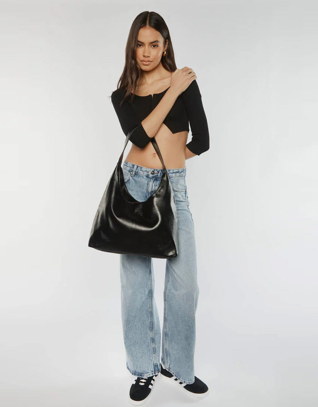 Jami Slouch Tote - Black Crinkle / Gold