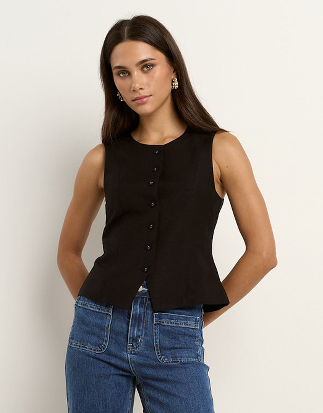 reunion-label-infusion-sleeveless-vest-black-womens-clothing