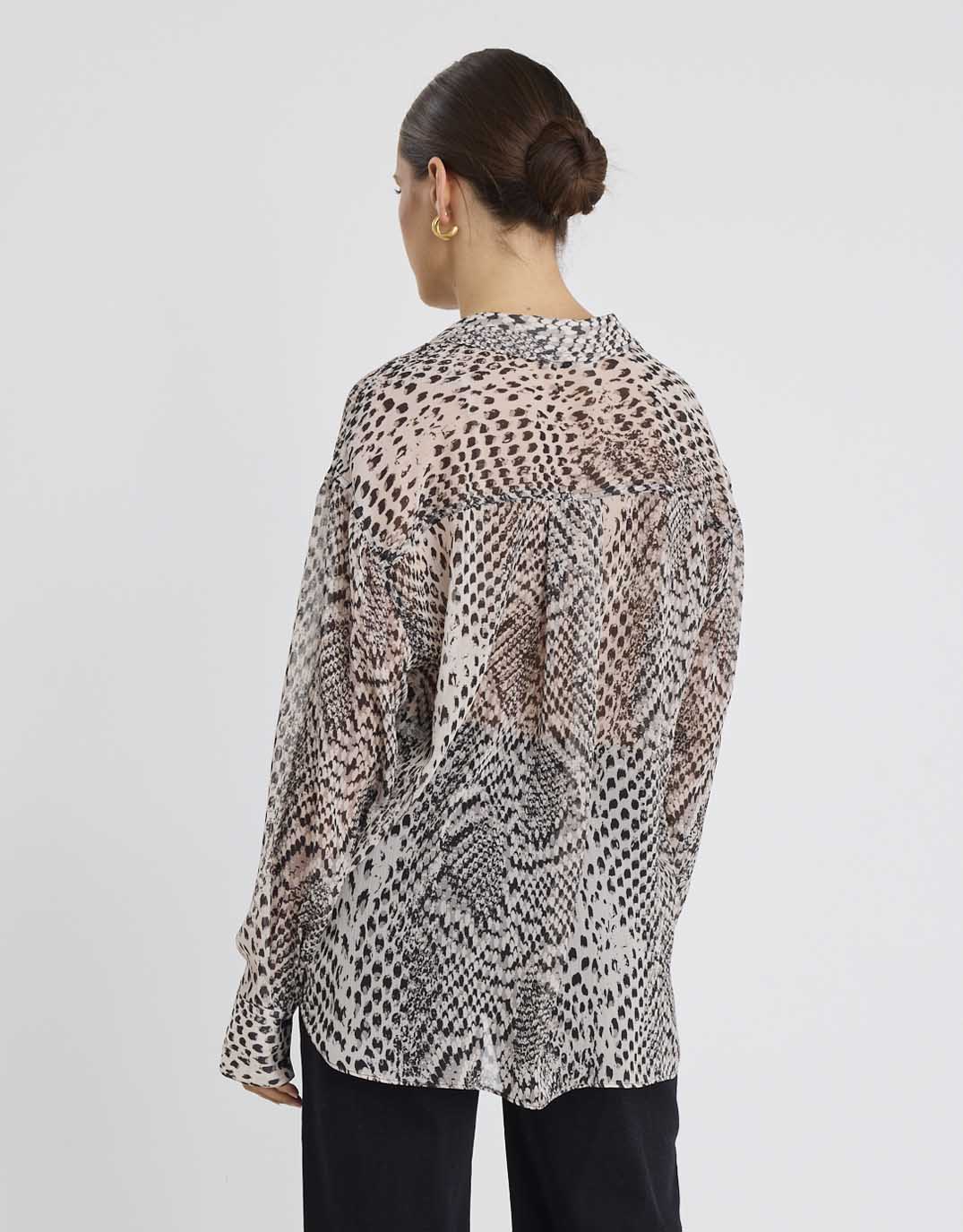 stories-be-told-felix-shirt-charcoal-snake-womens-clothing