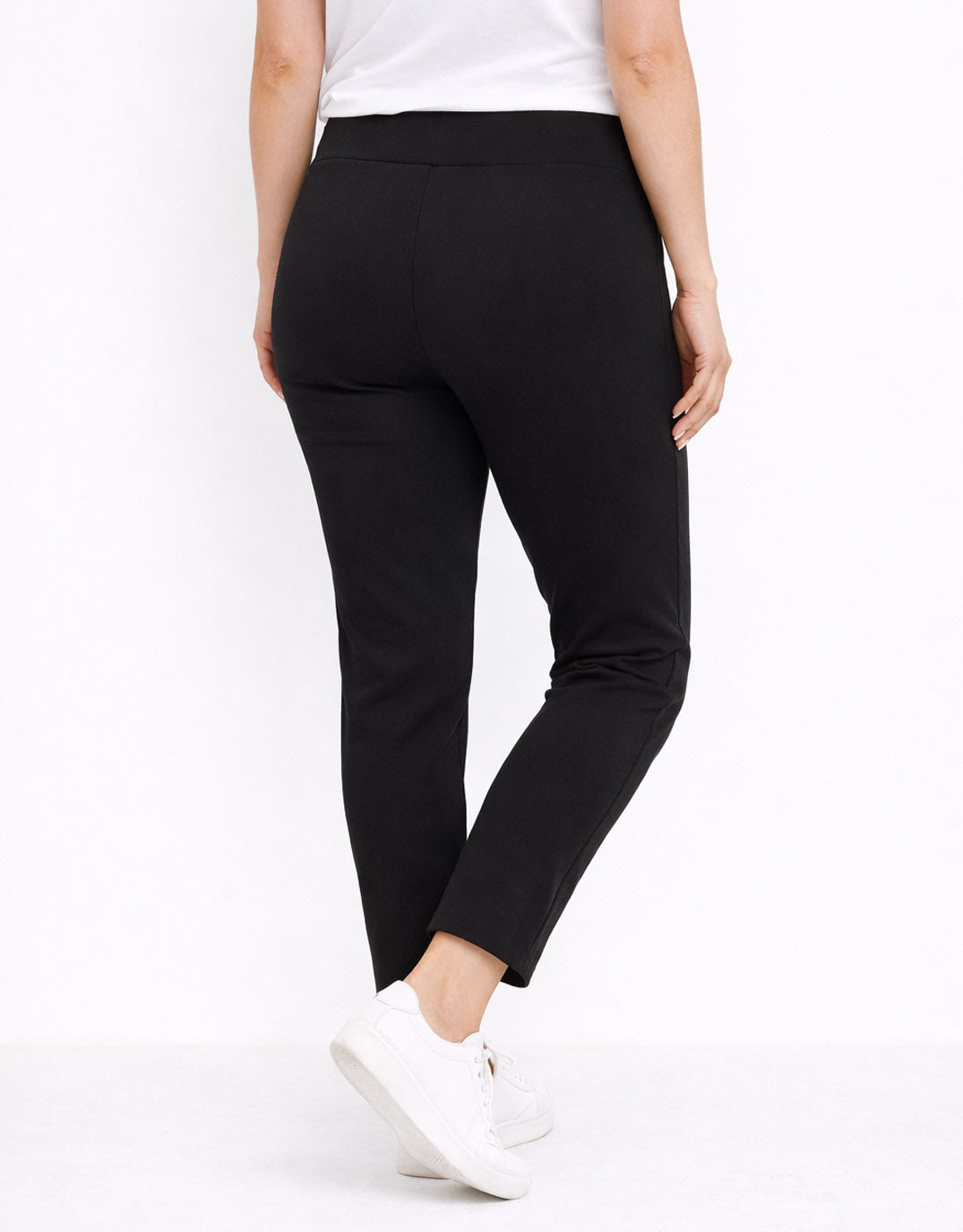 The 24/7 Bengaline Crop Pant - Black
