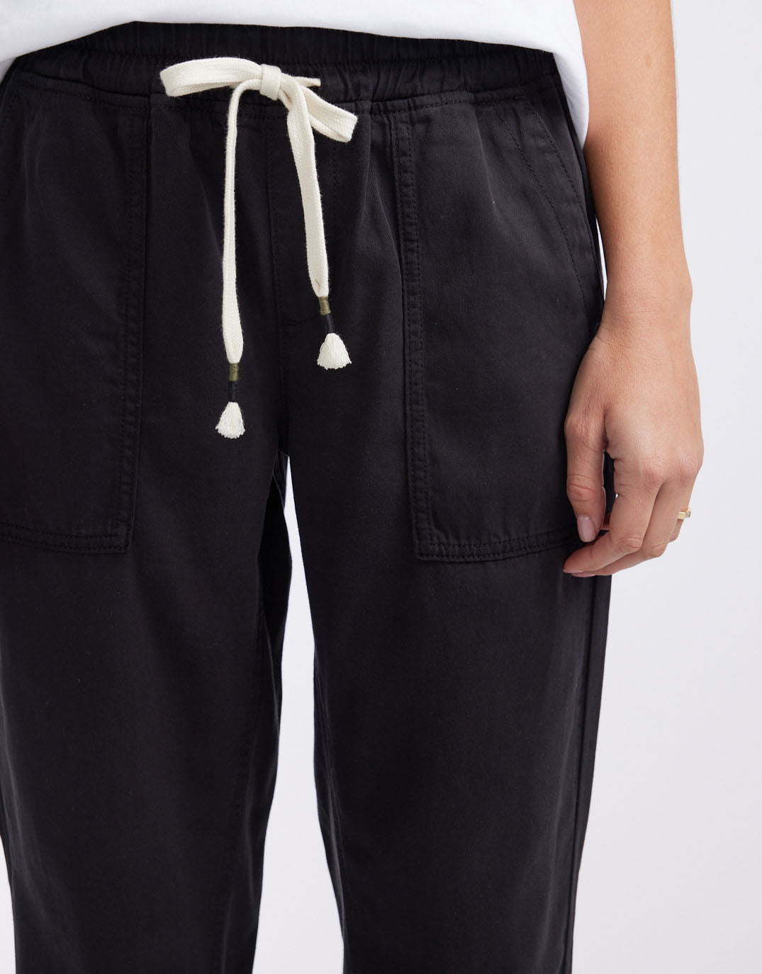 white-co-beach-comber-pant-black-womens-clothing