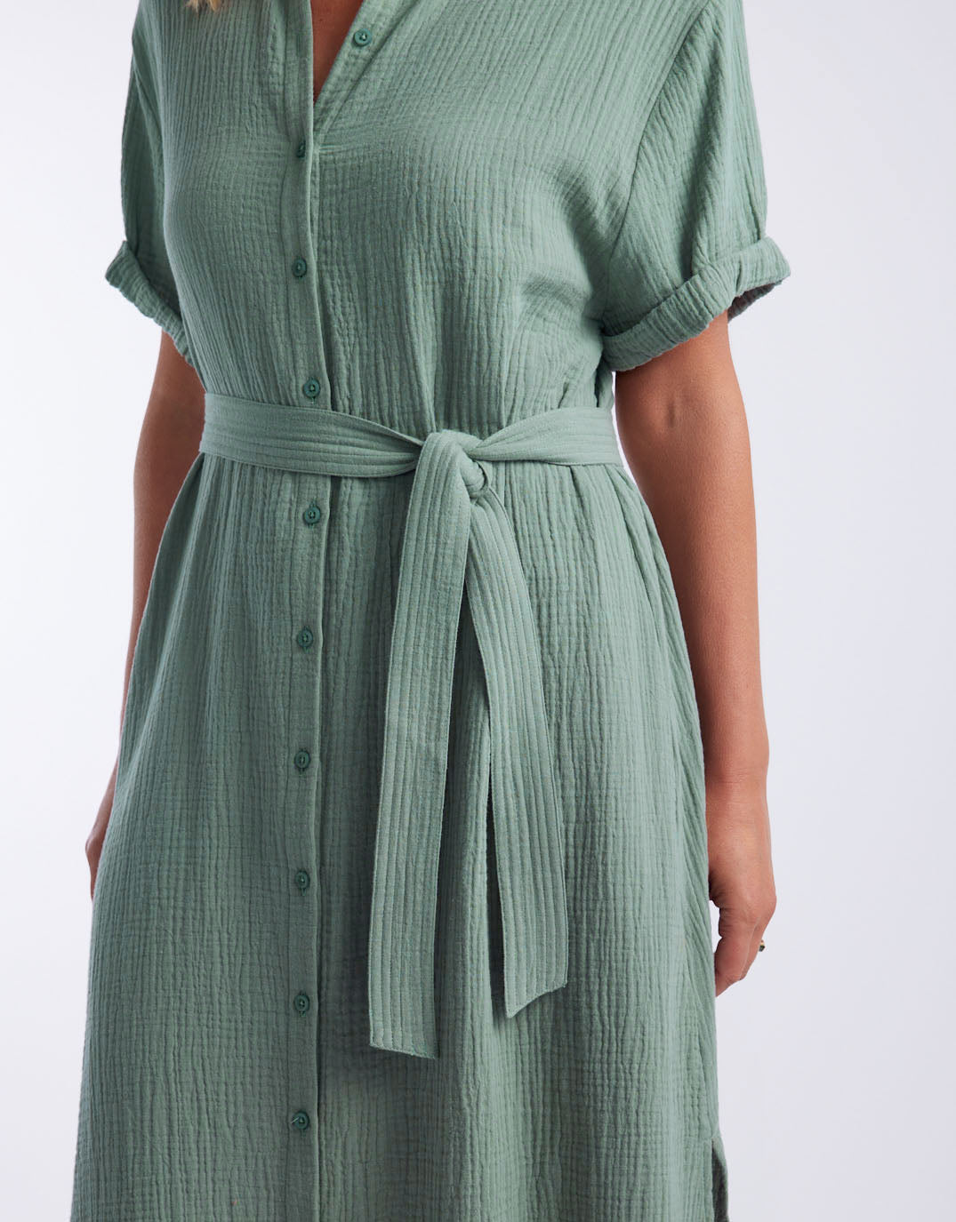 white-co-isla-midi-dress-vacay-belt-light-blue-sage-womens-clothing