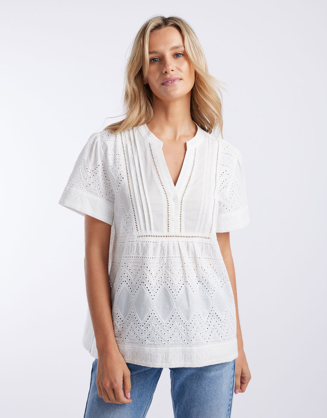 white-co-la-dolce-vita-short-sleeve-top-white-womens-clothing