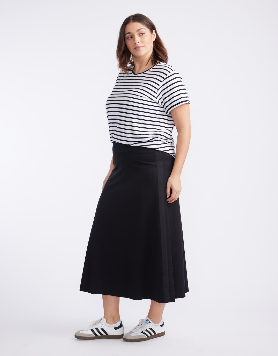 Timeless Ponte Midi Skirt - Black