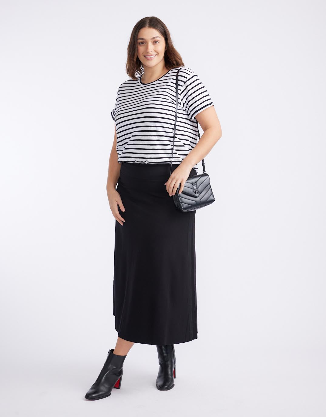 Timeless Ponte Midi Skirt - Black