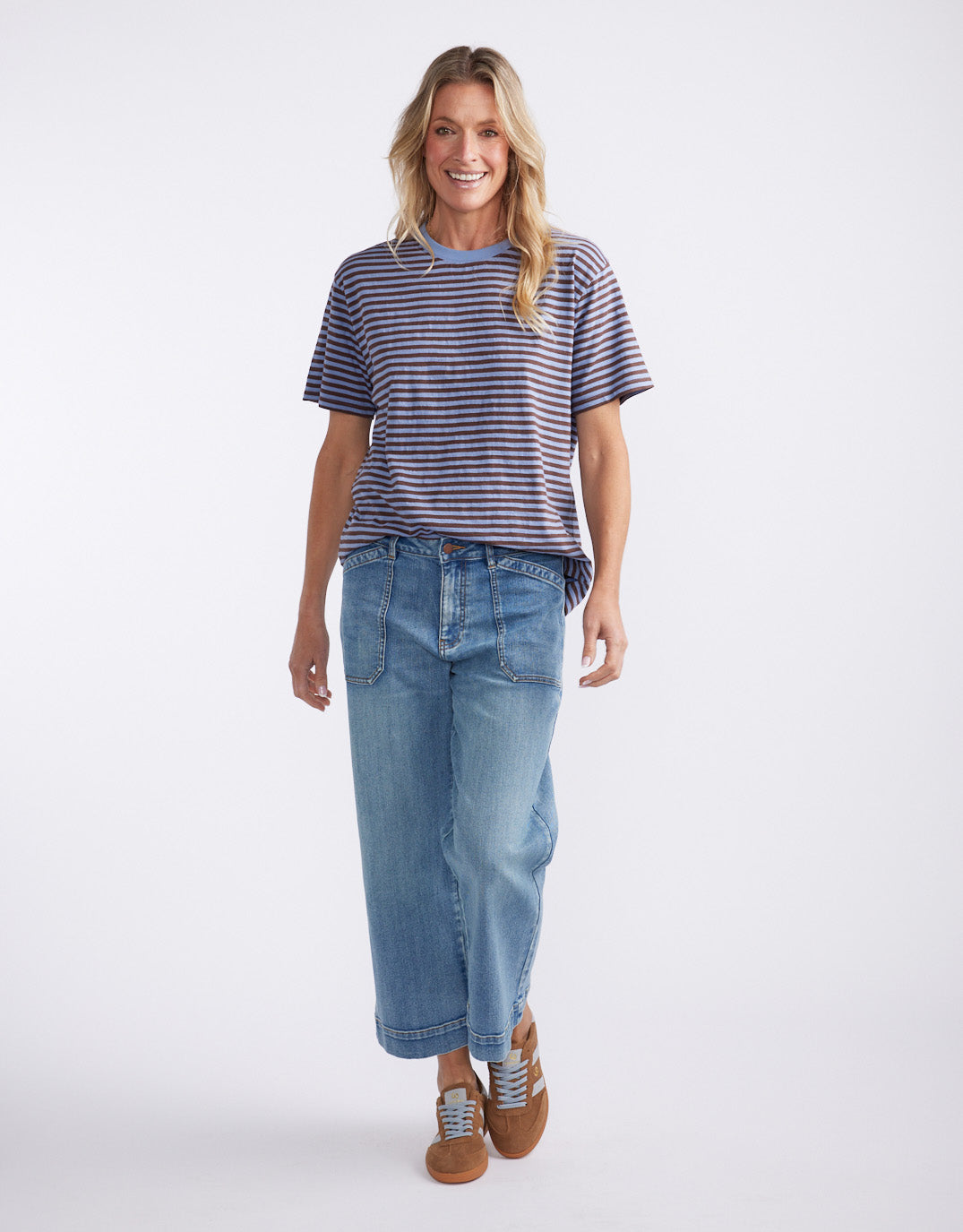 white-co-relaxed-tee-blue-chocolate-womens-clothing