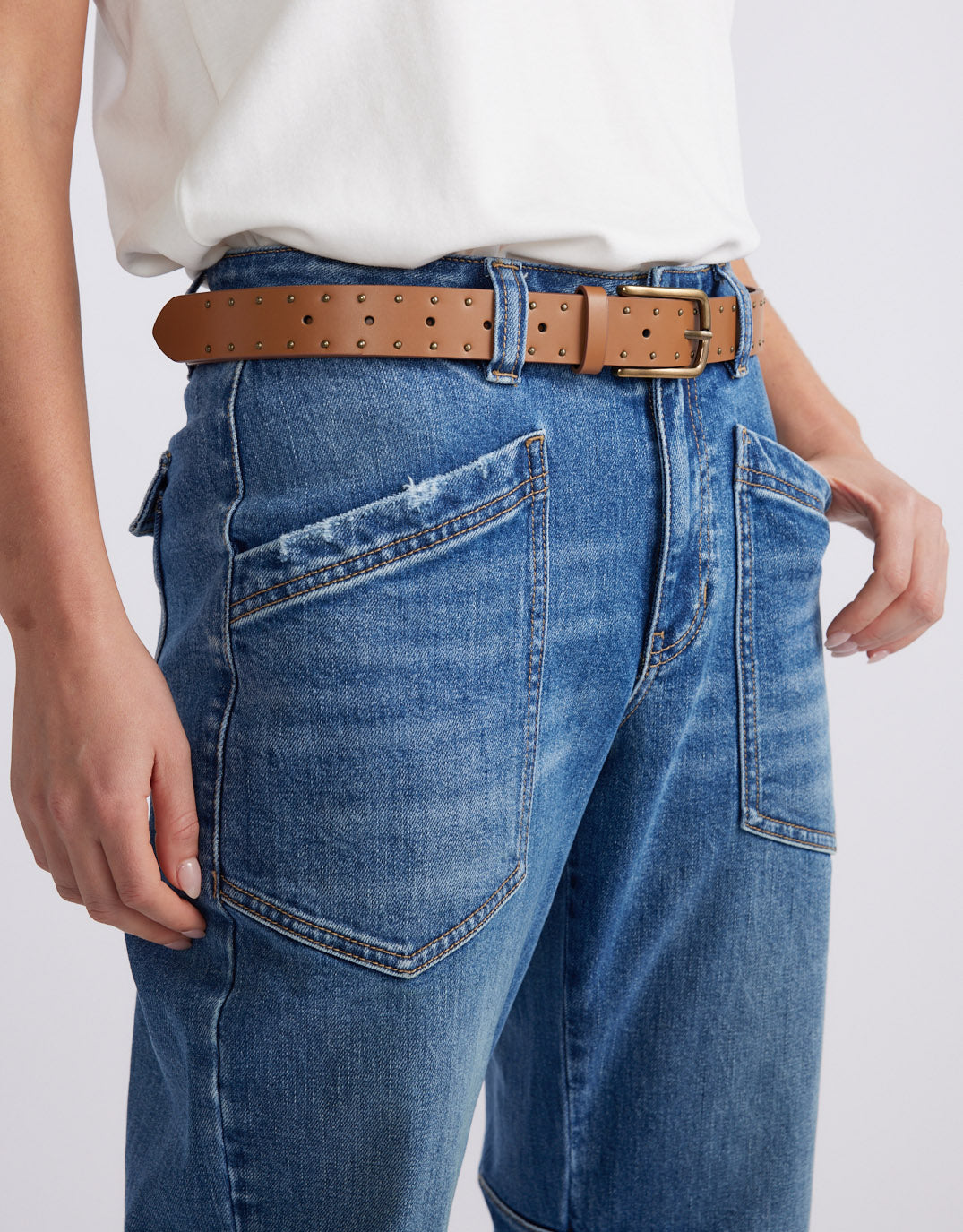 Saskia Stretch Cargo Barrel Jean - Mid Wash