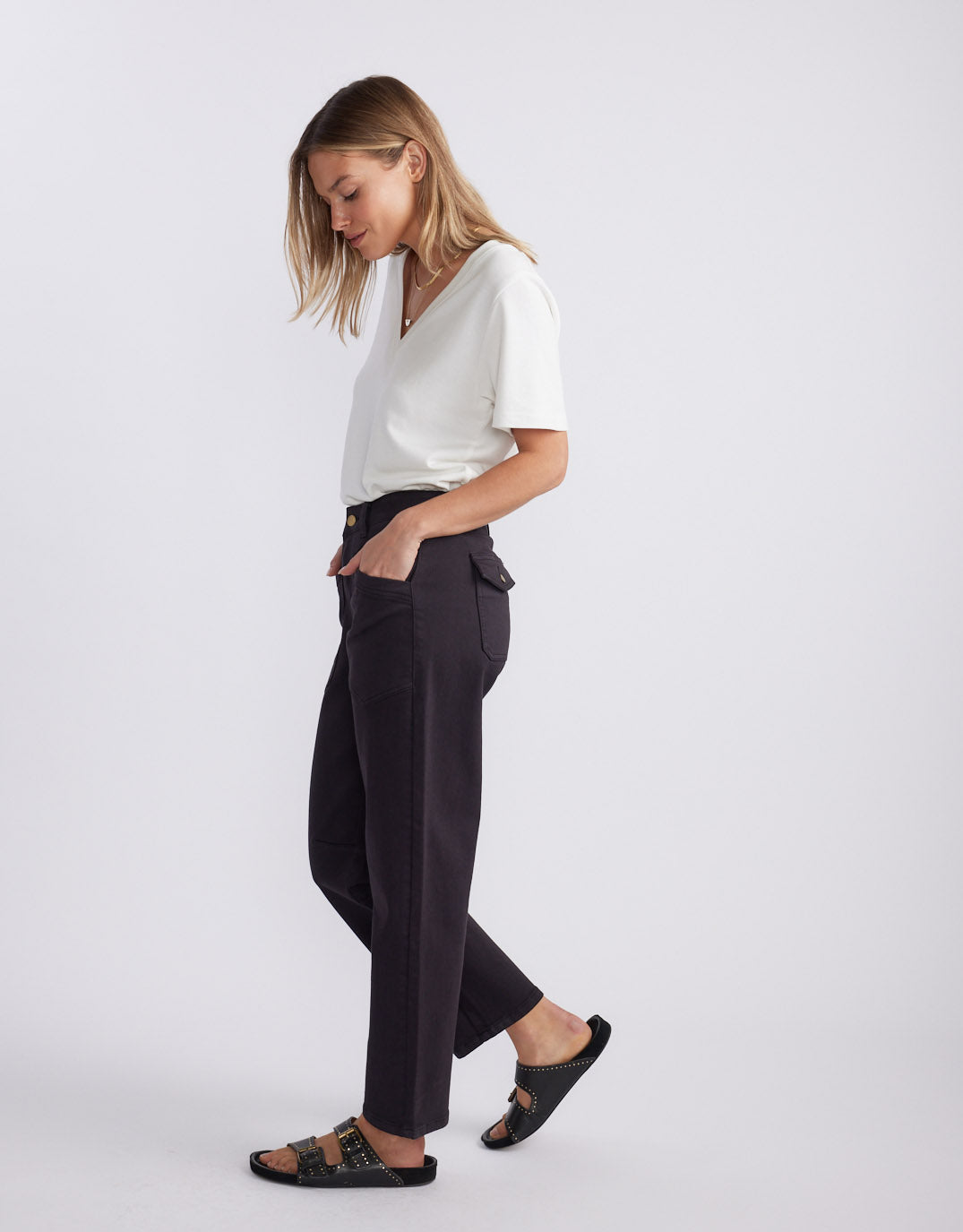 Saskia Stretch Cargo Barrel Jean - Washed Black