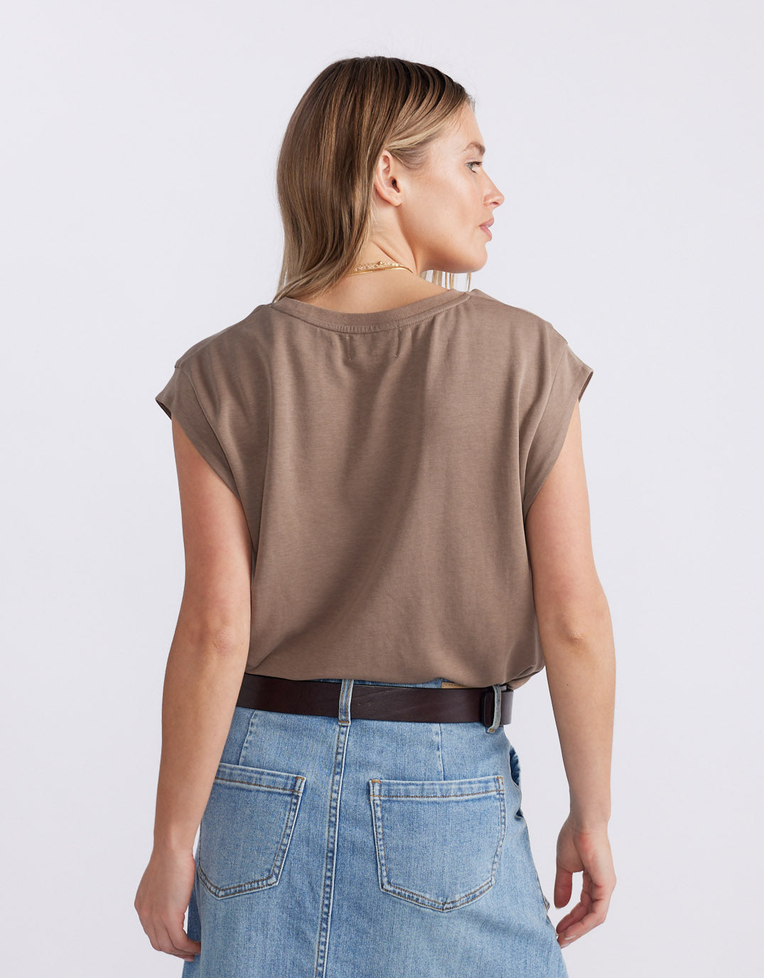 The Edit Cap Sleeve Tank - Chocolate