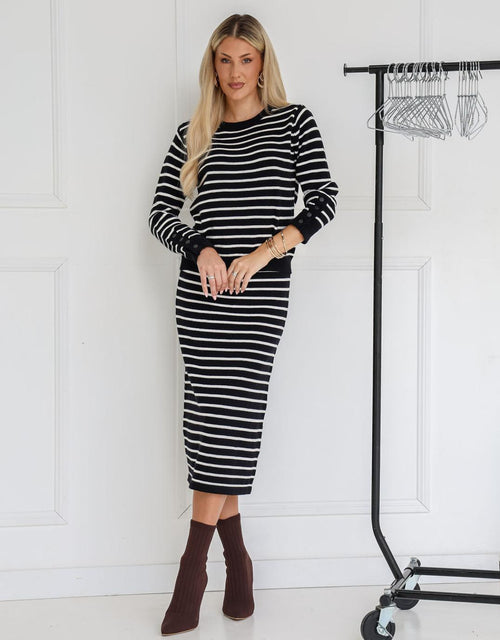 132-fashion-mari-button-cuff-knit-black-white-stripe-womens-clothing