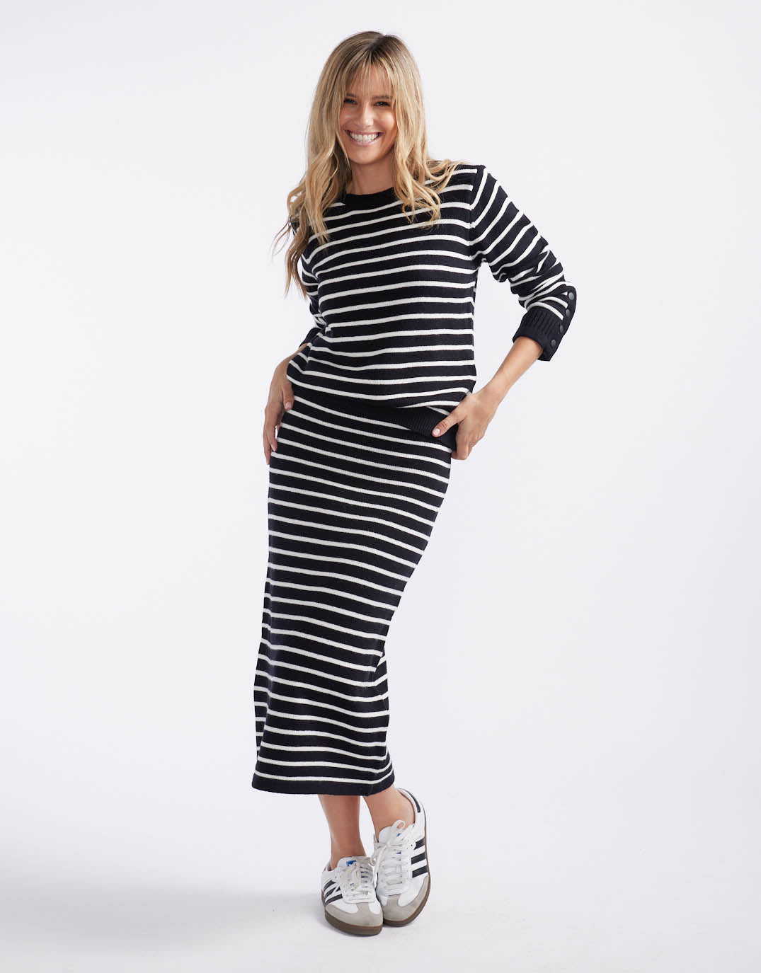 132-fashion-mari-skirt-black-white-stripe-womens-clothing