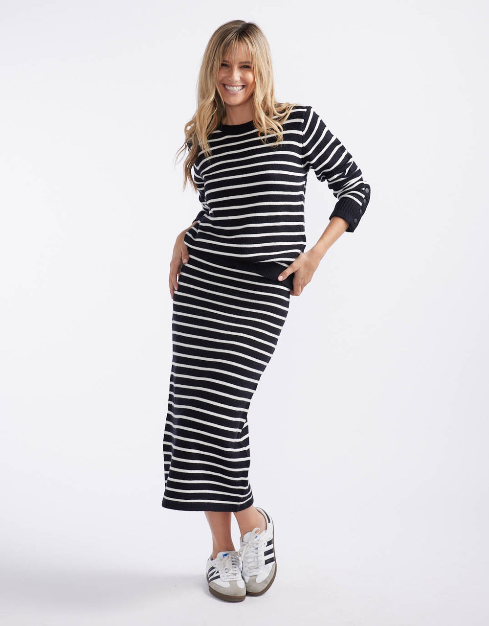 132-fashion-mari-skirt-black-white-stripe-womens-clothing