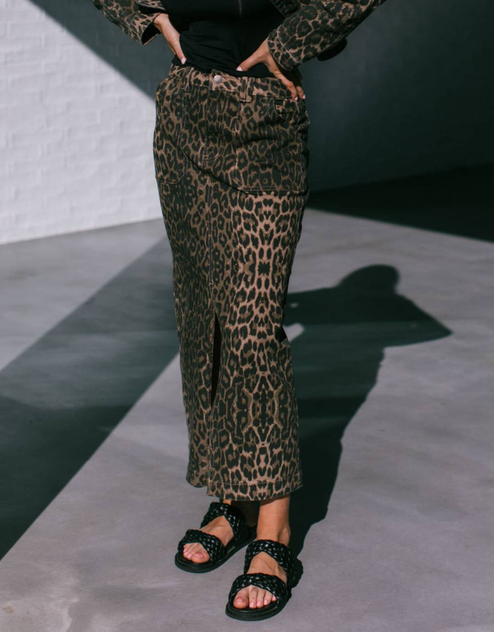 132-fashion-reese-stretch-denim-jeans-chocolate-leopard-womens-clothing