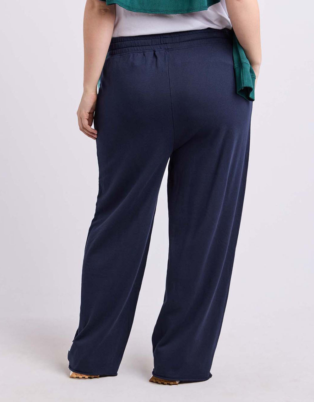 Gab Trackpant - Dark Sapphire