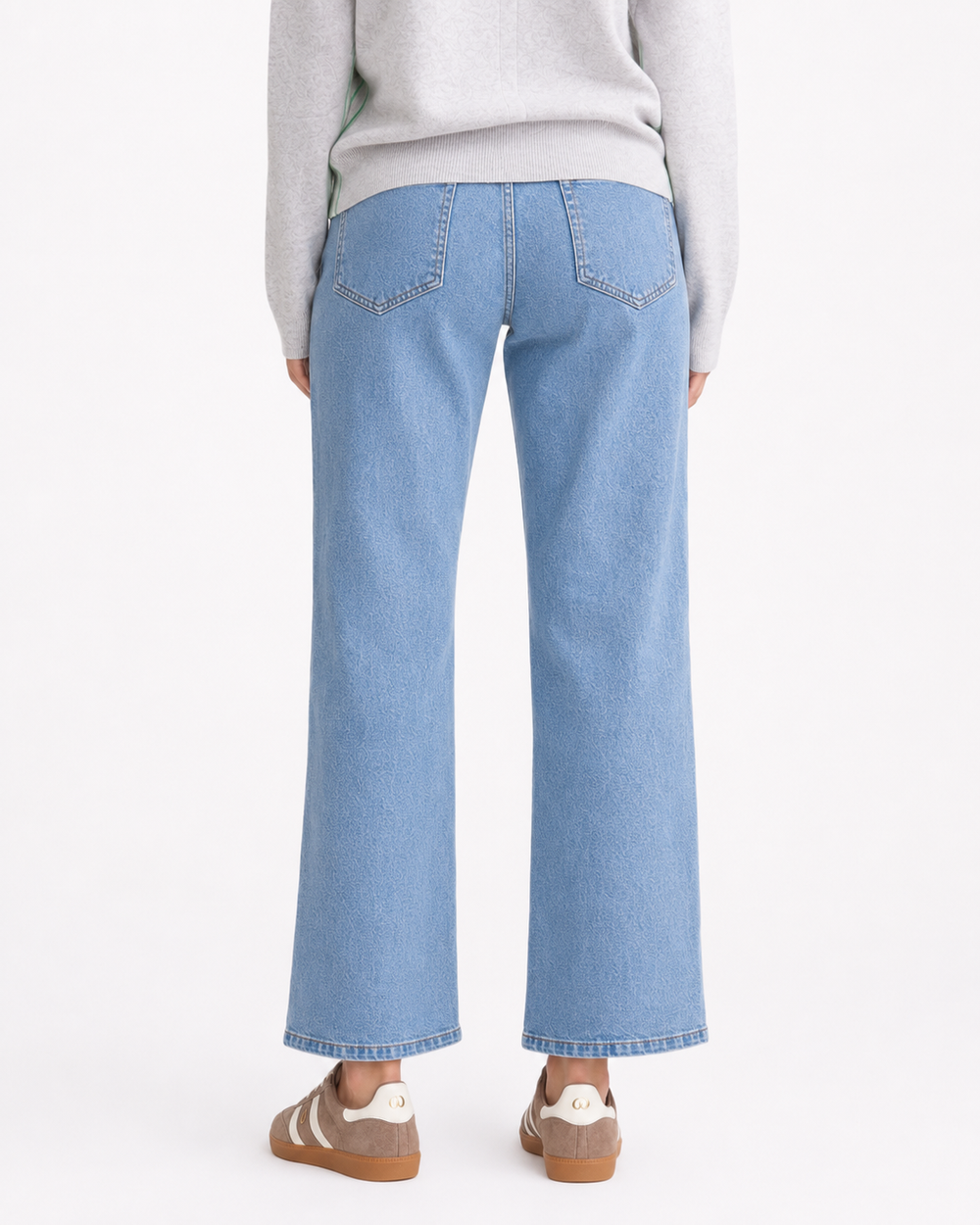 Sophia Cropped Stretch Jean - Light Wash
