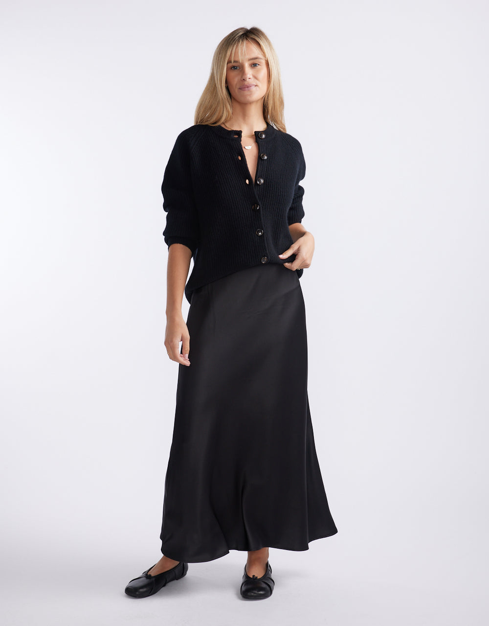 Maison Wool Cashmere Cardigan - Black