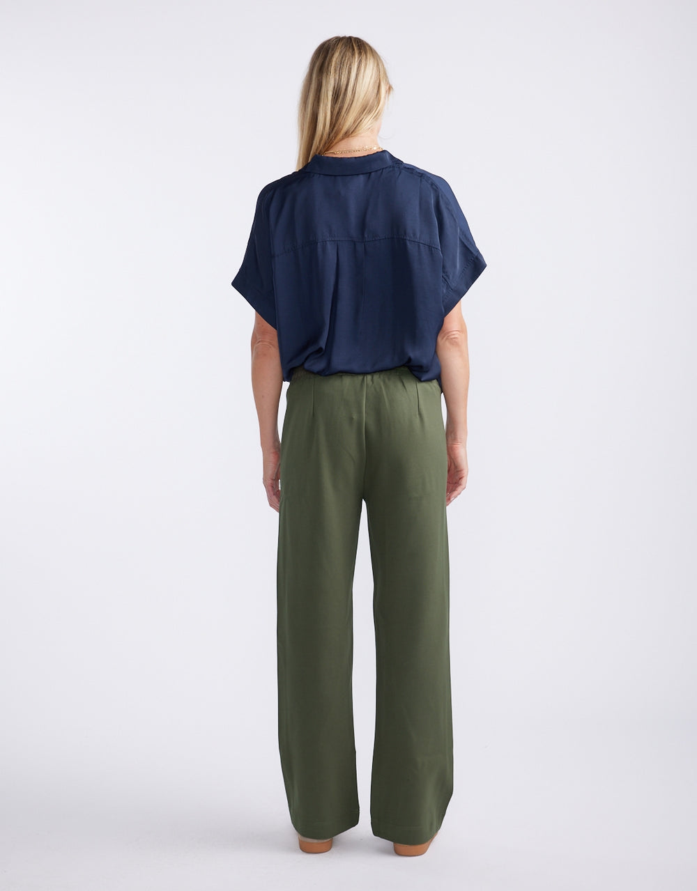Timeless Straight Leg Ponte Pant - Khaki / Navy