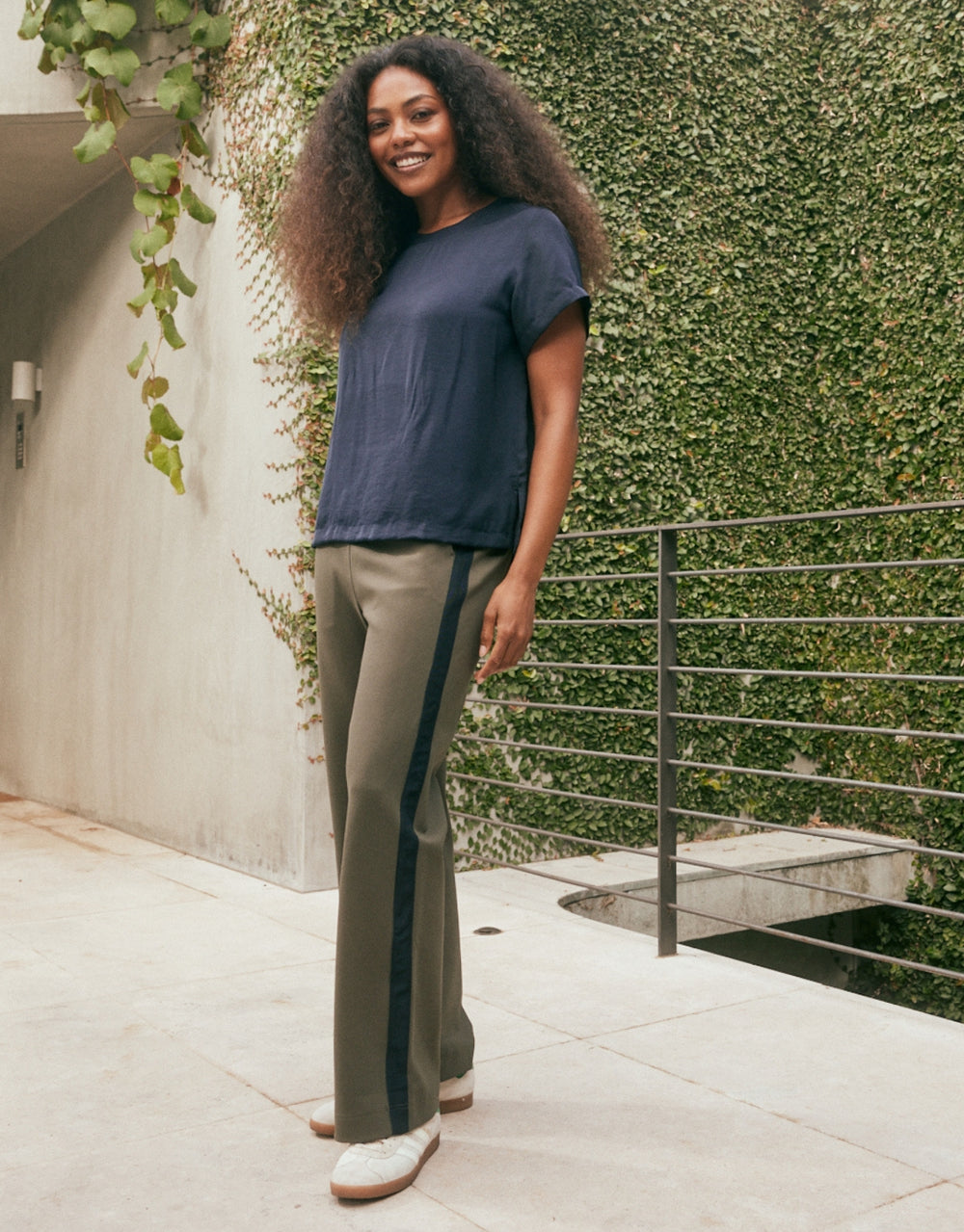 Timeless Straight Leg Ponte Pant - Khaki / Navy