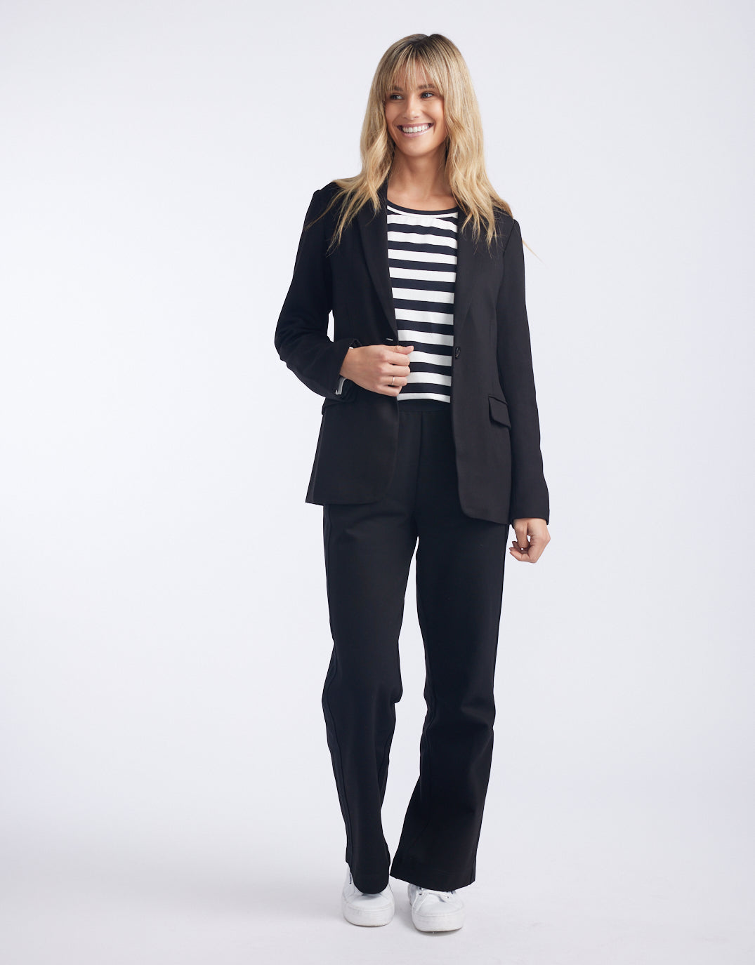 white-co-timeless-ponti-blazer-black-womens-clothing