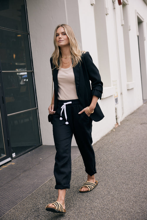 Classic Wool Blazer - Black