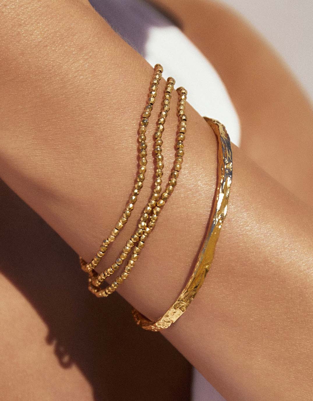 arms-of-eve-birdie-set-bracelet-gold-womens-accessories