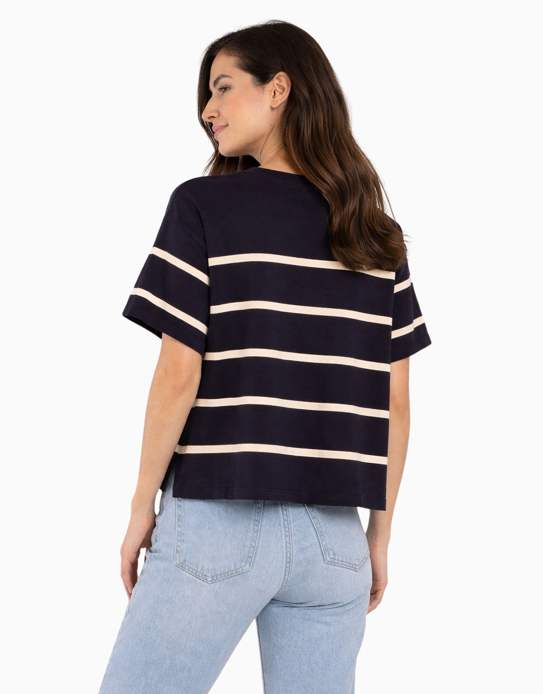 betty-basics-bailey-box-sweater-navy-cream-womens-clothing