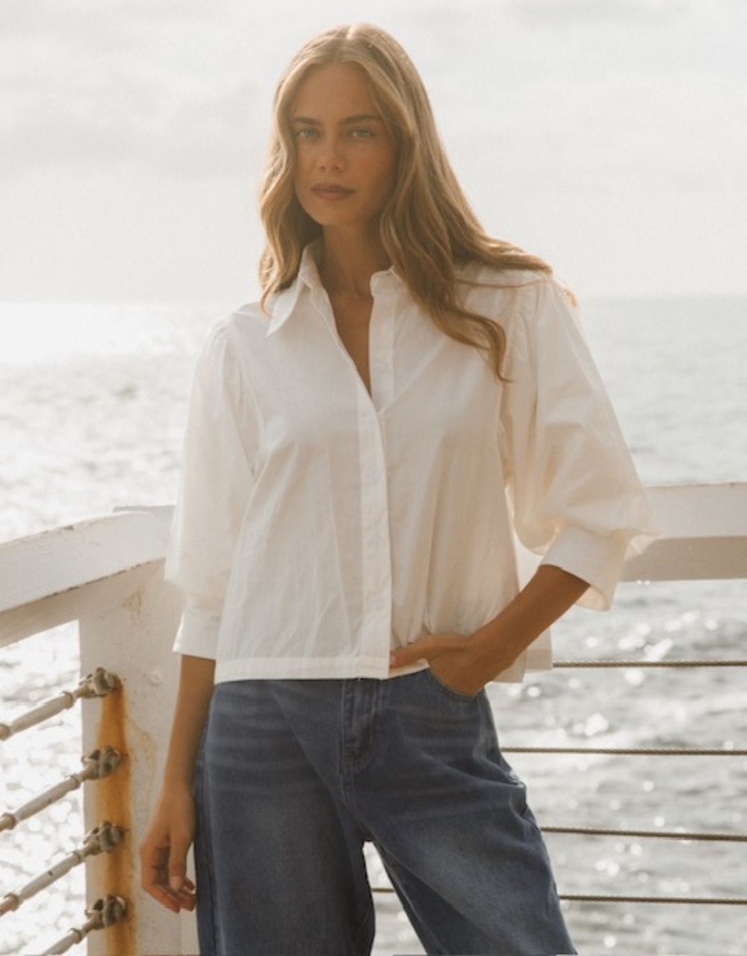 Iria Cropped Cotton Shirt - White