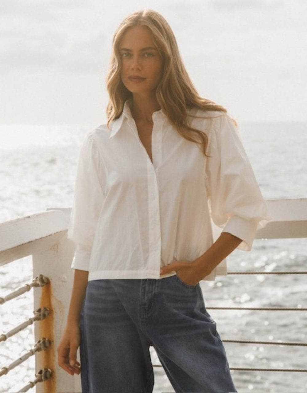 Iria Cropped Cotton Shirt - White