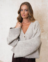 ebby-i-oversized-beige-knit-cardigan-womens-clothing